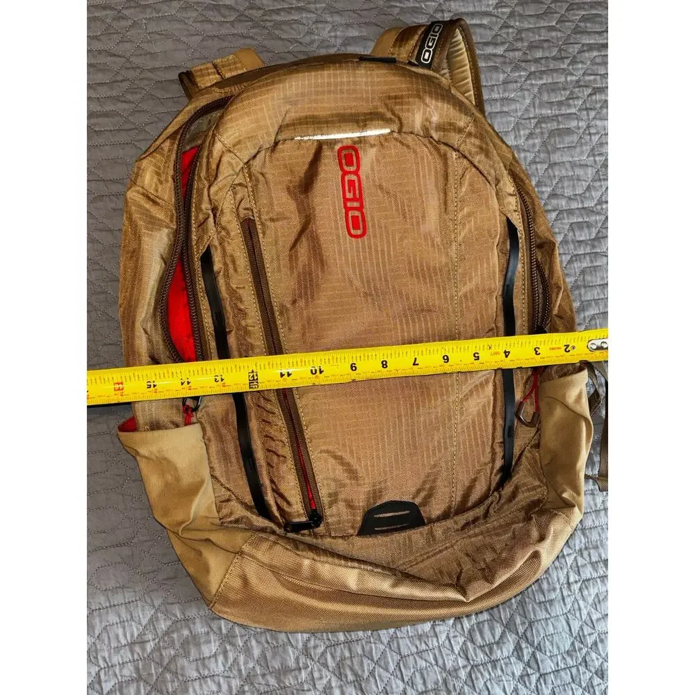 OGIO International Apollo Pack in Khaki/Red
